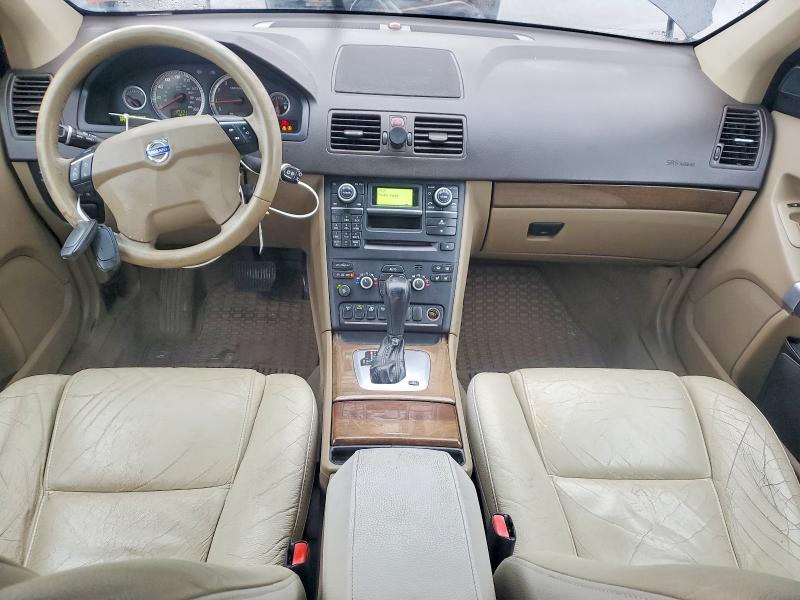 Photo 8 from auction – 2011 VOLVO XC90 with VIN YV4952CZ5B1570374