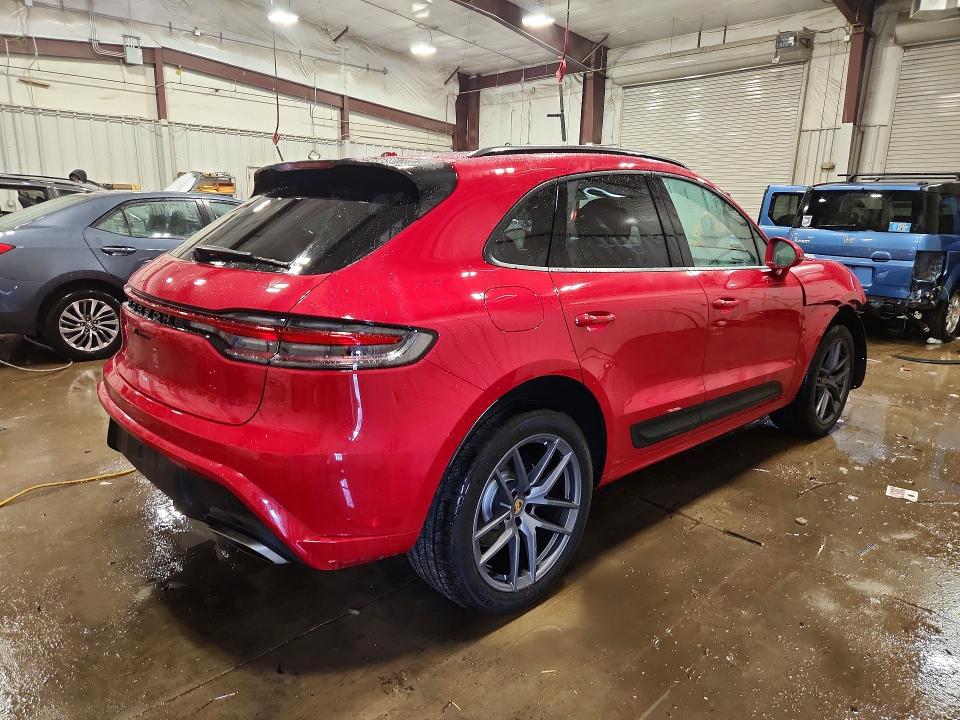 Photo 3 from auction – 2025 PORSCHE MACAN BASE with VIN WP1AA2A58SLB13749