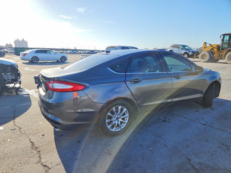 Photo 3 from auction – 2016 FORD FUSION with VIN 3FA6P0G78GR132917