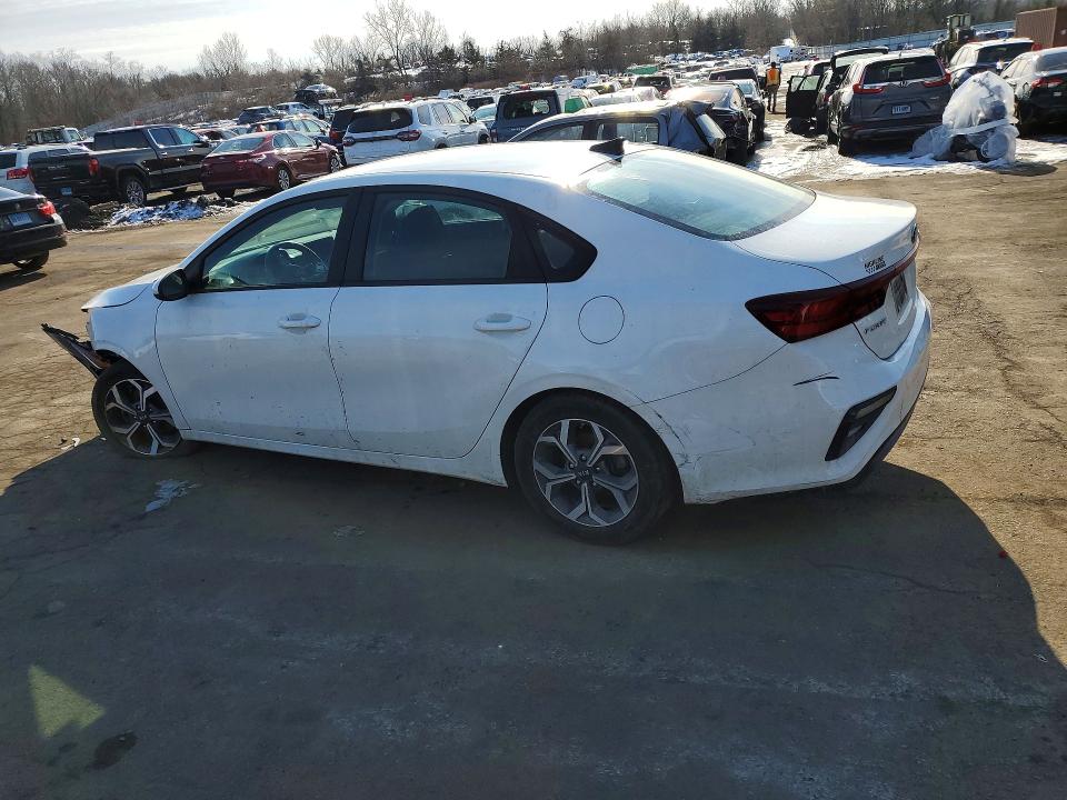 Photo 2 from auction – 2021 KIA FORTE with VIN 3KPF24ADXME352481