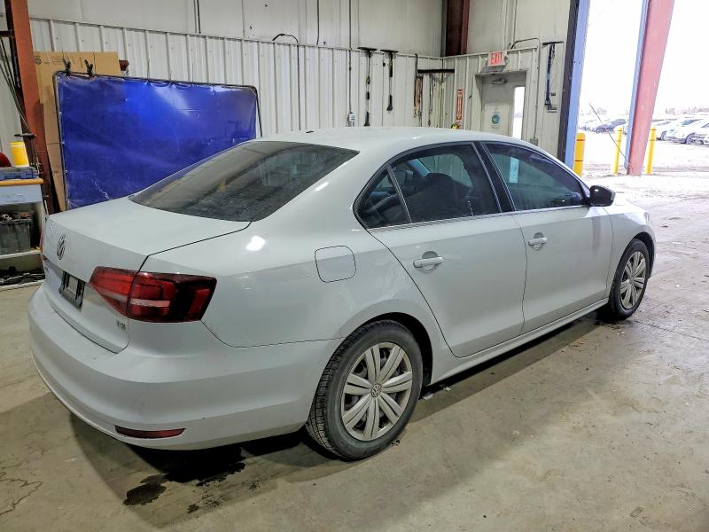 Photo 3 from auction – 2017 VOLKSWAGEN JETTA with VIN 3VW2B7AJ1HM291925