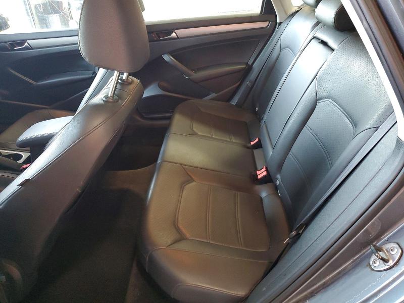 Photo 10 from auction – 2014 VOLKSWAGEN PASSAT with VIN 1VWBS7A34EC045238
