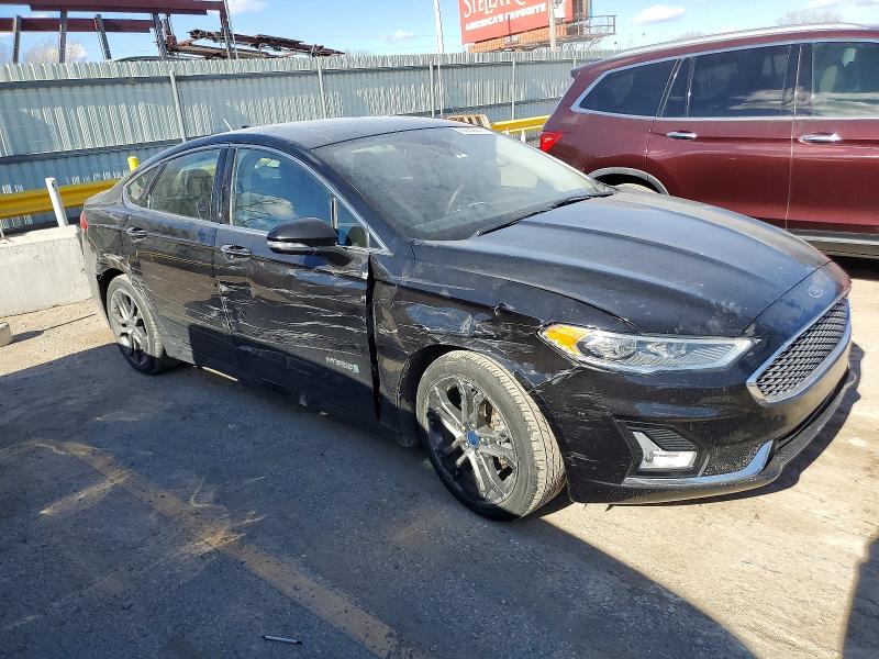 Photo 4 from auction – 2019 FORD FUSION with VIN 3FA6P0RU8KR272946
