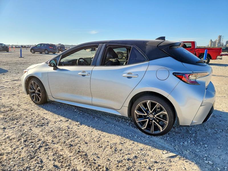 Photo 2 from auction – 2022 TOYOTA COROLLA XS with VIN JTNC4MBE1N3173982