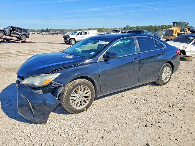 TOYOTA CAMRY 2016 z numerem VIN 4T4BF1FK0GR524789 - Zdjęcie z aukcji