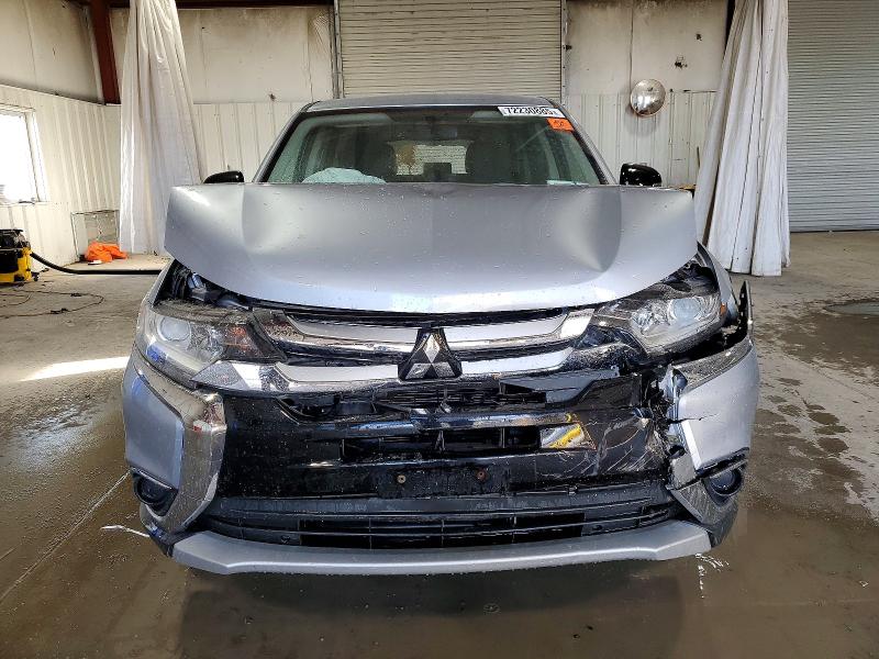 Photo 5 from auction – 2017 MITSUBISHI OUTLANDER with VIN JA4AD2A3XHZ016947