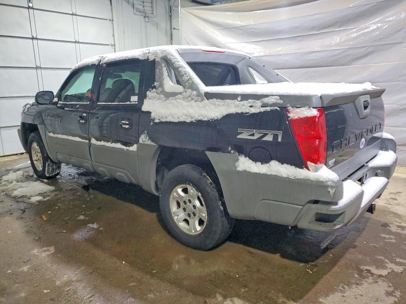 Photo 2 from auction – 2002 CHEVROLET AVALANCHE with VIN 3GNEK13T82G352292