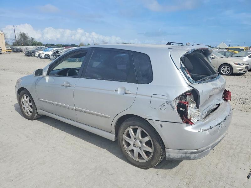 Photo 2 from auction – 2006 KIA SPECTRA5 with VIN KNAFE161865226359