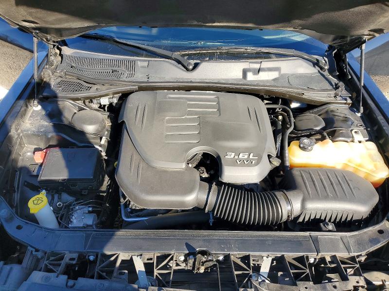 Photo 11 from auction – 2018 DODGE CHALLENGER with VIN 2C3CDZAG0JH333883