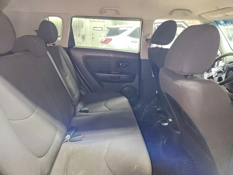 Photo 11 from auction – 2013 KIA SOUL with VIN KNDJT2A54D7765131