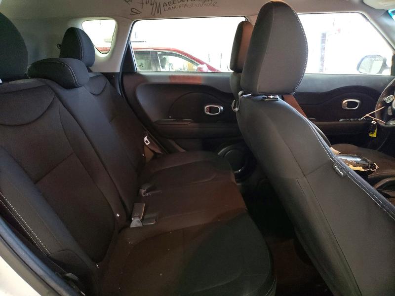 Photo 10 from auction – 2015 KIA SOUL with VIN KNDJN2A29F7764916