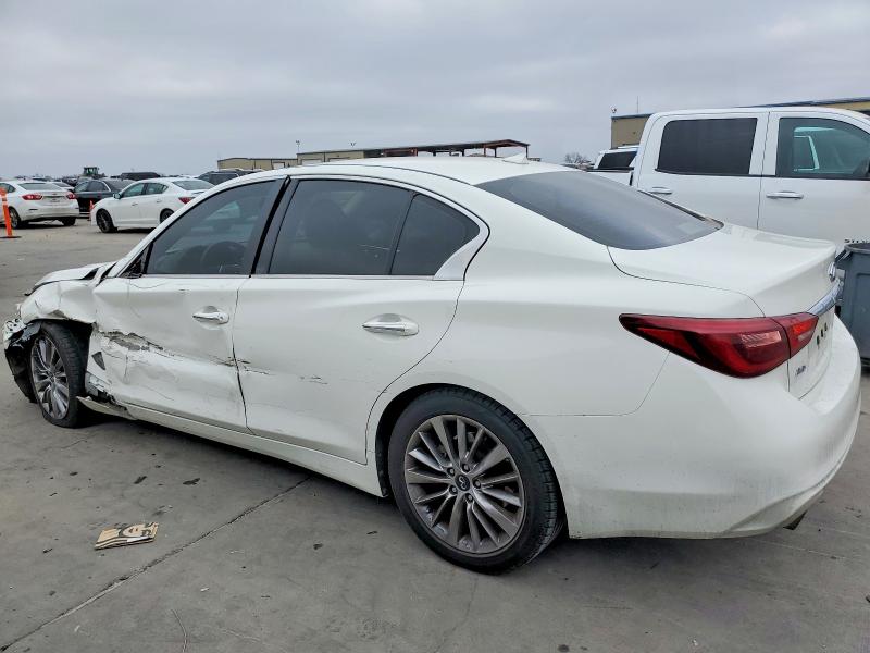 Photo 2 from auction – 2018 INFINITI Q50 LUXE with VIN JN1EV7AR5JM441990