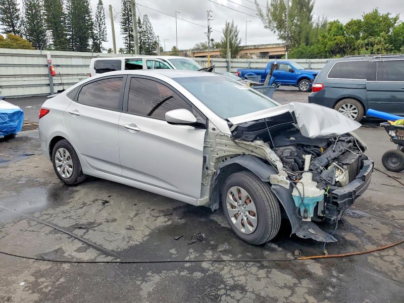 Photo 4 from auction – 2016 HYUNDAI ACCENT SE with VIN KMHCT4AE6GU009953