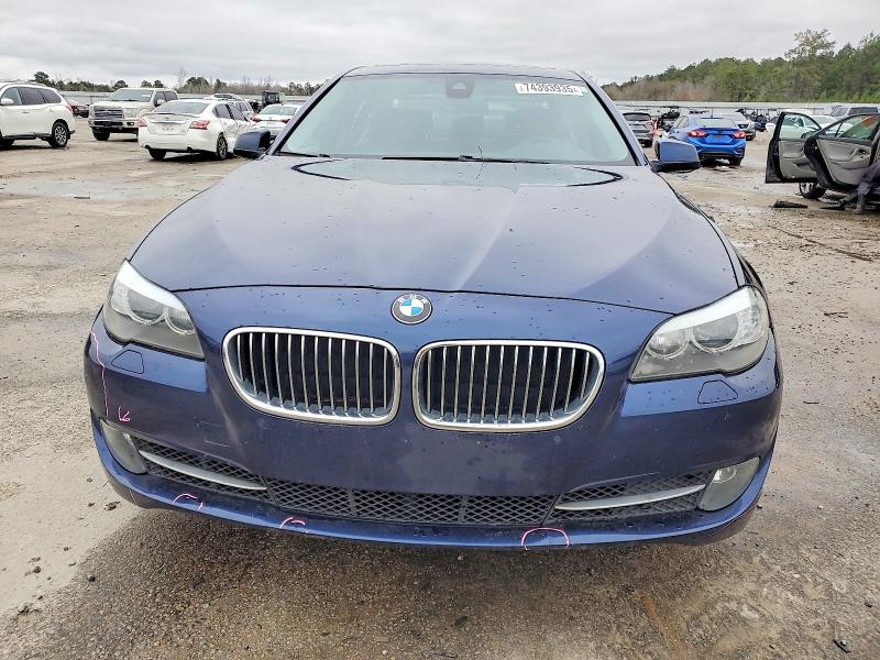 Photo 5 from auction – 2013 BMW 528 I with VIN WBAXG5C53DDY32474