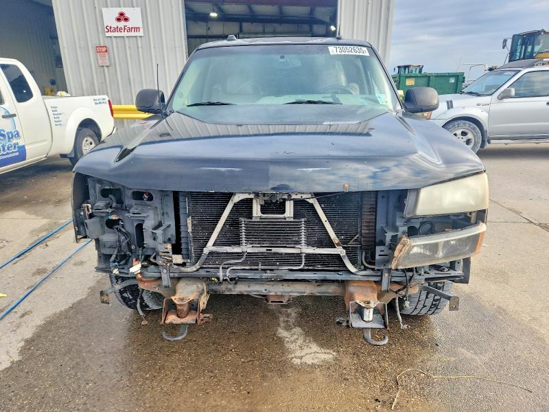 Photo 5 from auction – 2004 CHEVROLET SILVERADO with VIN 2GCEC19T741188350