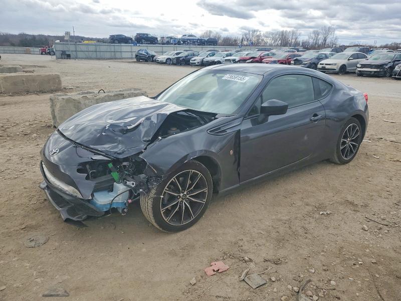 TOYOTA 86 BASE 2017 with VIN JF1ZNAA15H8701738 - Photo from auction