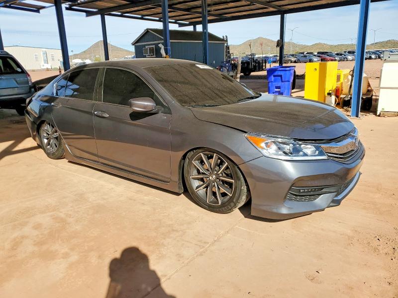 Photo 4 from auction – 2017 HONDA ACCORD with VIN 1HGCR2F15HA208168