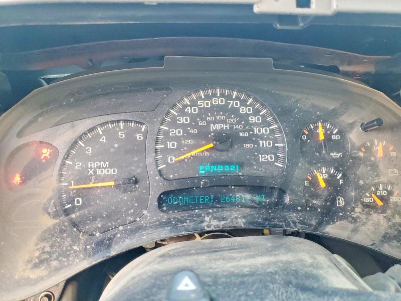 Photo 9 from auction – 2005 GMC NEW SIERRA with VIN 1GTEK19B85E105132