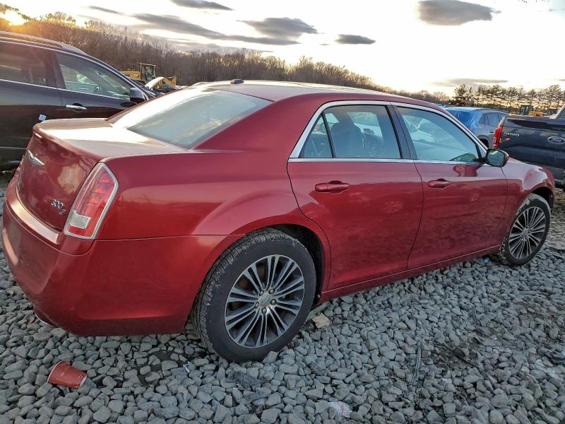 صورة رقم 3 من المزاد - 2013 CHRYSLER 300 S مع VIN 2C3CCAGT4DH564783