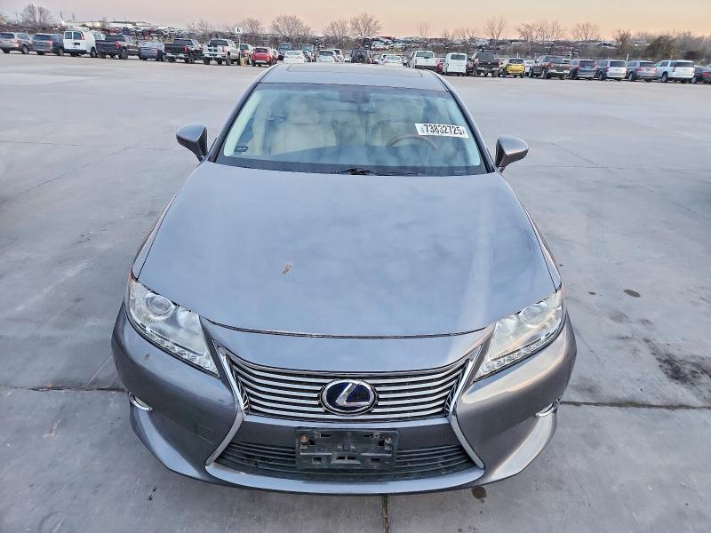 Photo 5 from auction – 2013 LEXUS ES 300H with VIN JTHBW1GG5D2002206