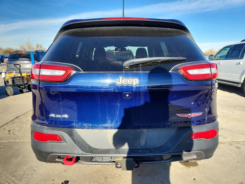 Zdjęcie 6 z aukcji – 2016 JEEP CHEROKEE T z VIN 1C4PJMBS7GW310753