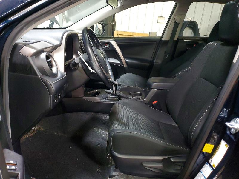 Photo 7 from auction – 2017 TOYOTA RAV4 with VIN JTMRFREVXHJ712679