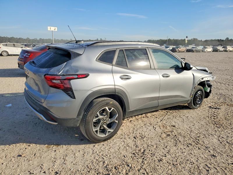 Photo 3 from auction – 2025 CHEVROLET TRAX 1LT with VIN KL77LHEPXSC225440