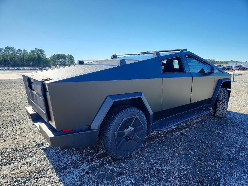Photo 3 from auction – 2024 TESLA CYBERTRUCK with VIN 7G2CEHEDXRA012738