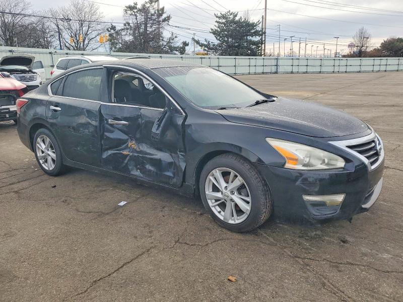 Photo 4 from auction – 2014 NISSAN ALTIMA 2.5 with VIN 1N4AL3AP1EC178911