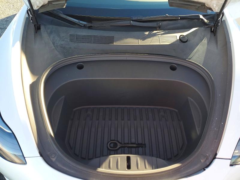 Photo 11 from auction – 2022 TESLA MODEL 3 with VIN 5YJ3E1EA8NF321024