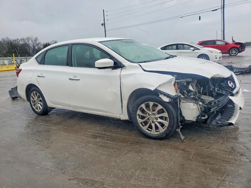 Photo 4 from auction – 2019 NISSAN SENTRA S with VIN 3N1AB7AP1KY416914