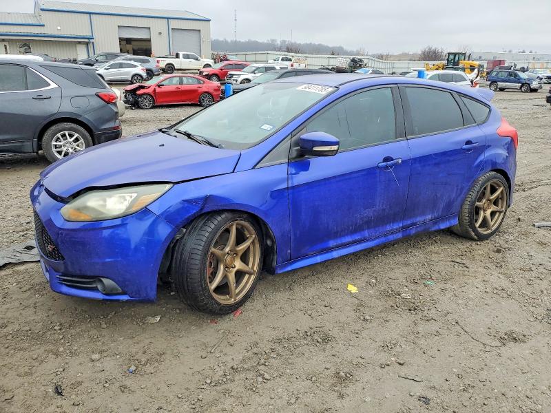 FORD FOCUS ST 2014 with VIN 1FADP3L95EL164056 - Photo from auction