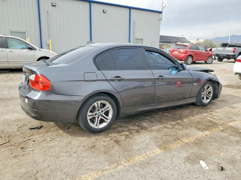 Photo 3 from auction – 2008 BMW 328 with VIN WBAVA37568NL50105