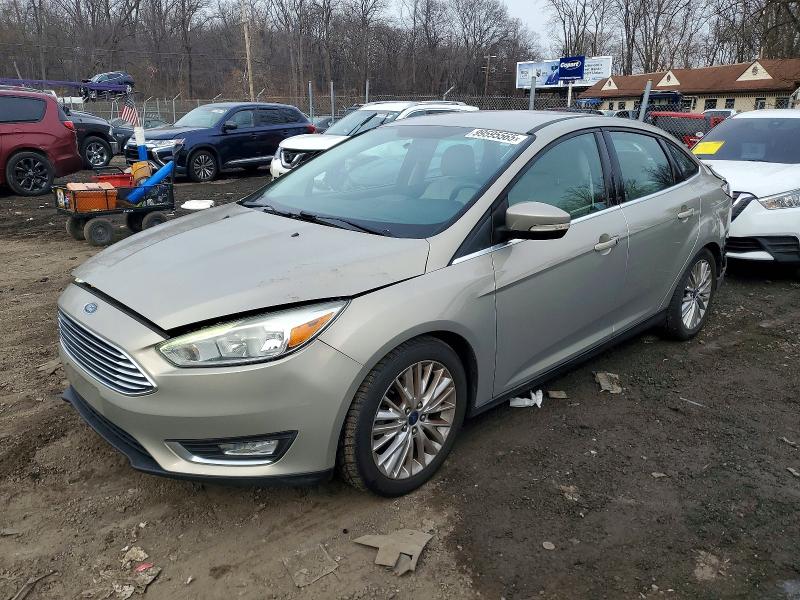 FORD FOCUS 2015 with VIN 1FADP3J29FL227098 - Photo from auction
