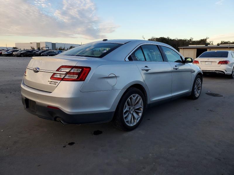 Photo 3 from auction – 2018 FORD TAURUS LIM with VIN 1FAHP2F85JG130295