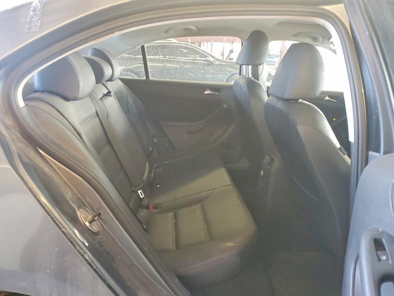 Photo 10 from auction – 2012 VOLKSWAGEN JETTA SE with VIN 3VWDX7AJ1CM368988