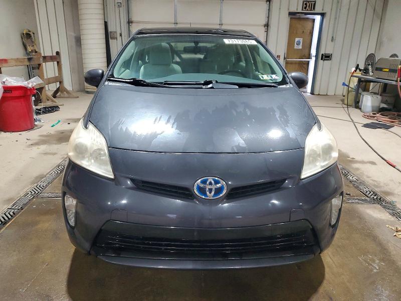 Photo 5 from auction – 2012 TOYOTA PRIUS with VIN JTDKN3DU0C1569065