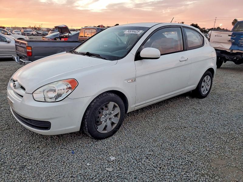 HYUNDAI ACCENT BLU 2010 with VIN KMHCM3AC5AU176978 - Photo from auction