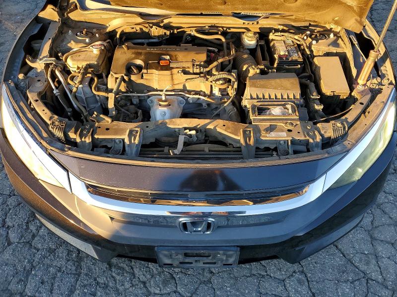 Photo 11 from auction – 2016 HONDA CIVIC with VIN 19XFC2F53GE245635