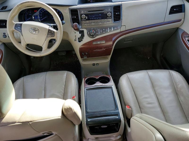 Photo 8 from auction – 2012 TOYOTA SIENNA XLE with VIN 5TDYK3DC5CS255490