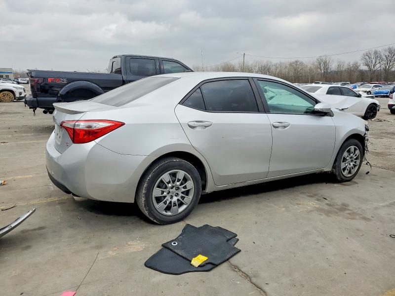 Photo 3 from auction – 2015 TOYOTA COROLLA with VIN 5YFBURHE8FP270013