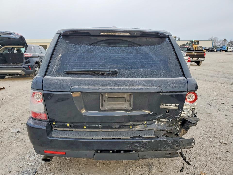 Photo 6 from auction – 2011 LAND ROVER RANGE ROVER SPORT with VIN SALSH2E45BA711899