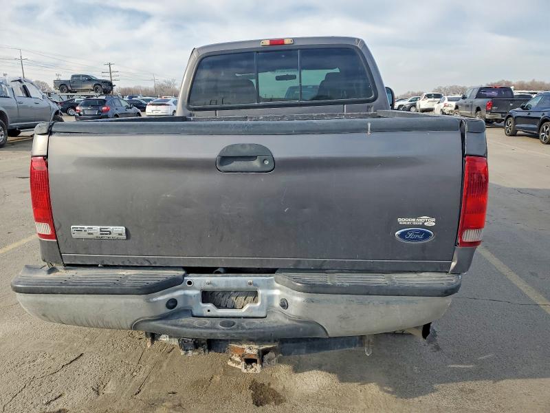 Photo 6 from auction – 2005 FORD F350 SRW S with VIN 1FTWW31P65EC67286