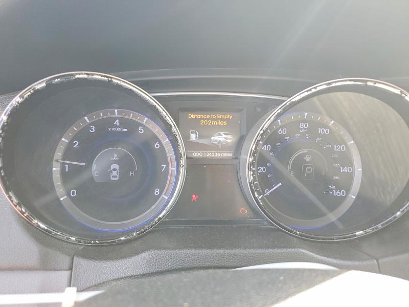Photo 9 from auction – 2014 HYUNDAI SONATA SE with VIN 5NPEC4AC6EH897865