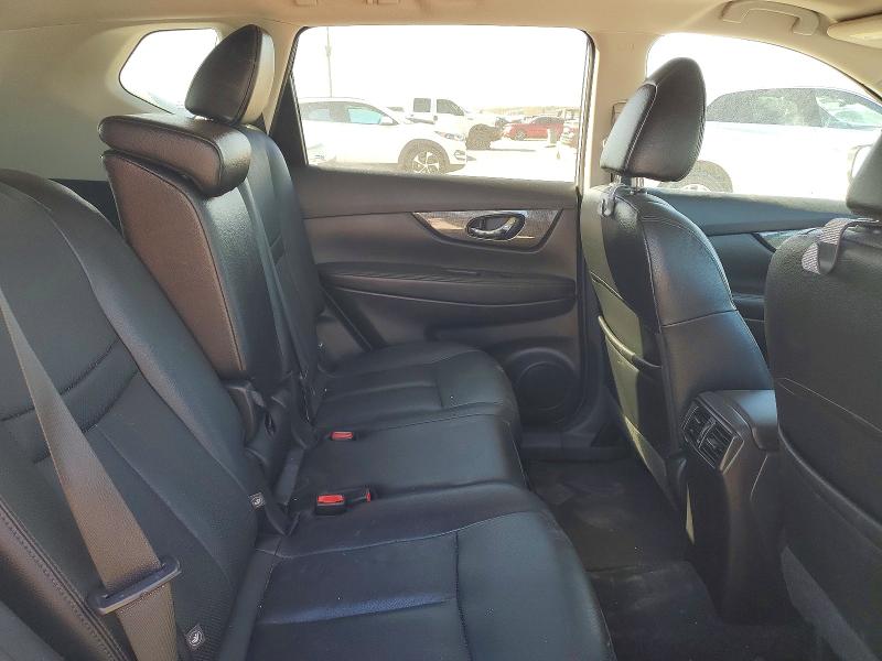 Photo 10 from auction – 2016 NISSAN ROGUE S with VIN 5N1AT2MT3GC815891