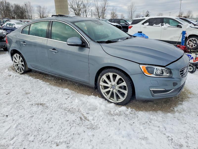 Photo 4 from auction – 2018 VOLVO S60 PLATIN with VIN LYV402HM9JB171550