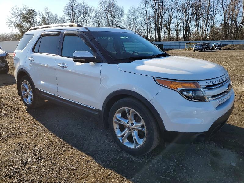 Photo 4 from auction – 2011 FORD EXPLORER L with VIN 1FMHK8F83BGA72096