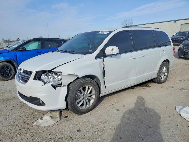 DODGE GRAND CARA 2019 with VIN 2C4RDGCG5KR799862 - Photo from auction