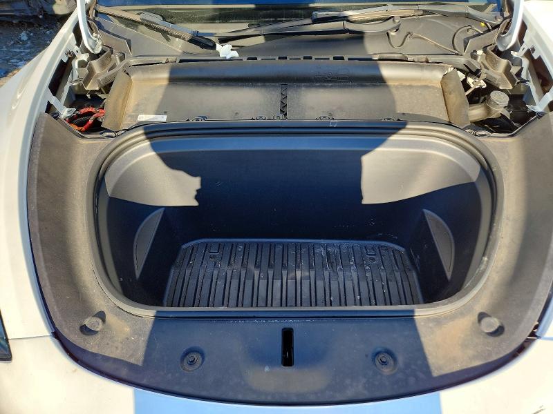 Photo 11 from auction – 2023 TESLA MODEL Y with VIN 7SAYGDEE9PF604350