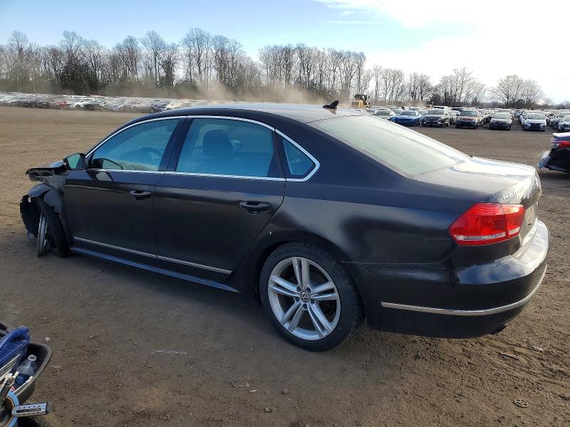 Photo 2 from auction – 2015 VOLKSWAGEN PASSAT SE with VIN 1VWBT7A38FC069623